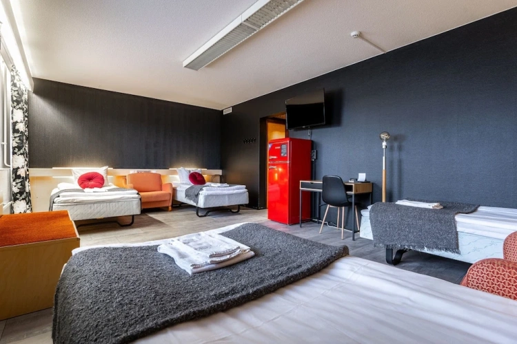 Standard Quadruple room