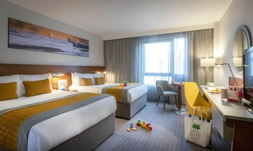 Superior Quadruple room