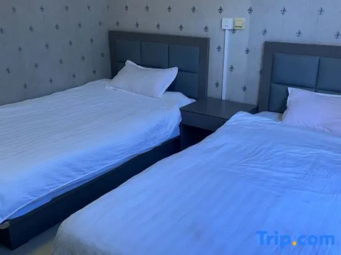 Xiongxian Huadu Hotel