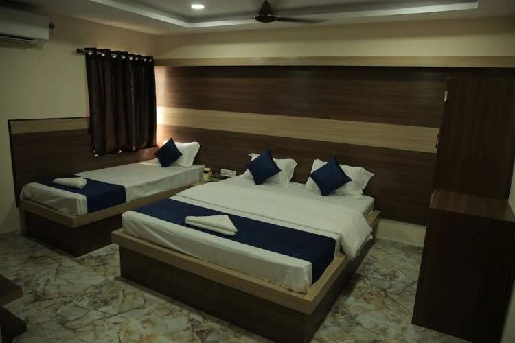 Deluxe Triple room