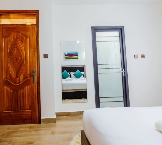 Masoor Homes by Edmor Suites