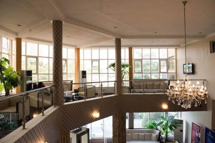 Grand Ibro Hotel