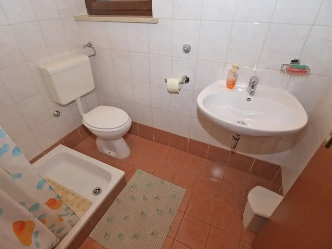 Apartment 1460