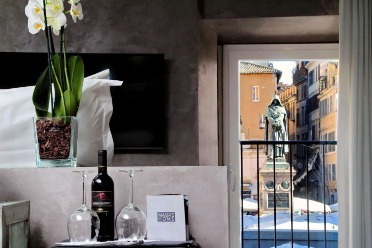 Mama's Home Rome