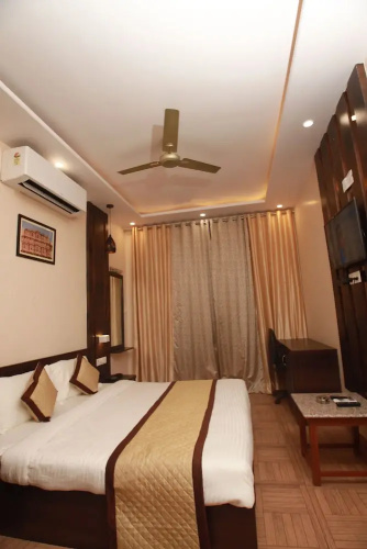 Hotel Aishwarya Inn