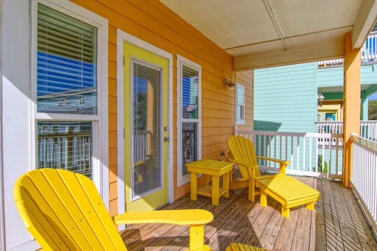 Looney Dunes 50 by RedAwning
