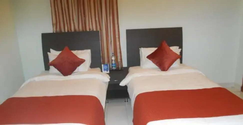 UNA Homestay UNA House