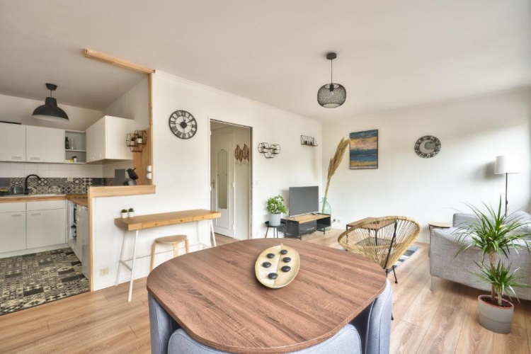 1 Bedroom Apartment