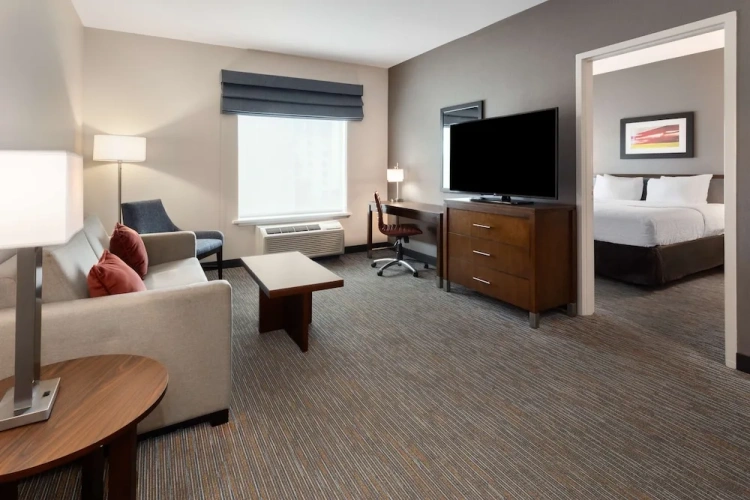 Double Suite
