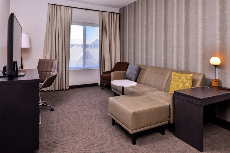 1 Bedroom Quadruple Suite