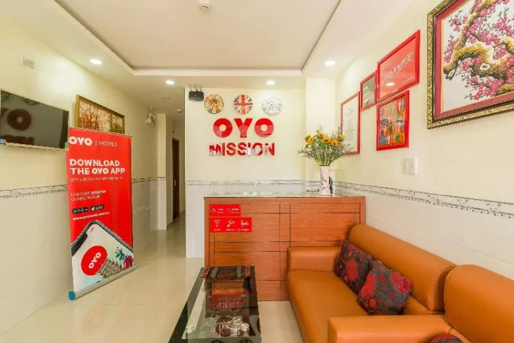 OYO 206 Mission Hotel