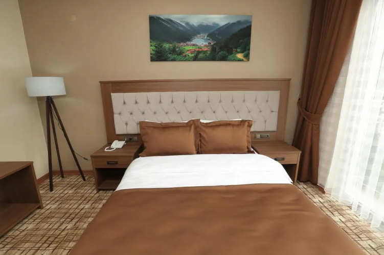 Grand Mela Hotel