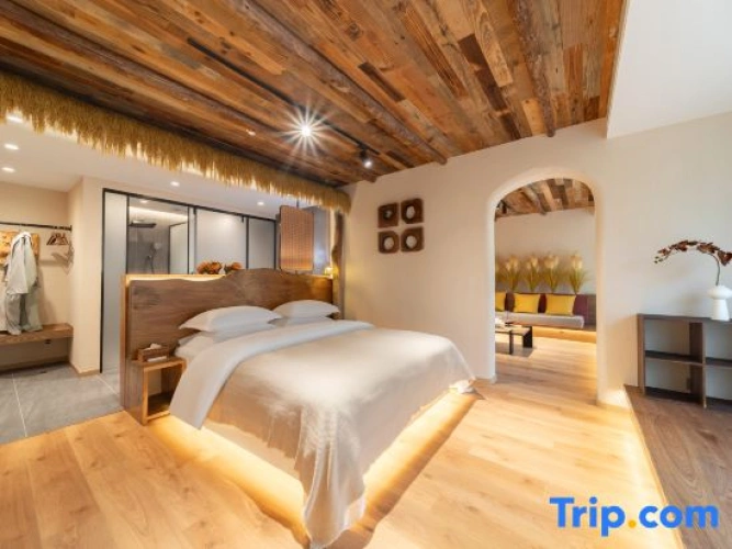 2 Bedrooms Double Family Suite