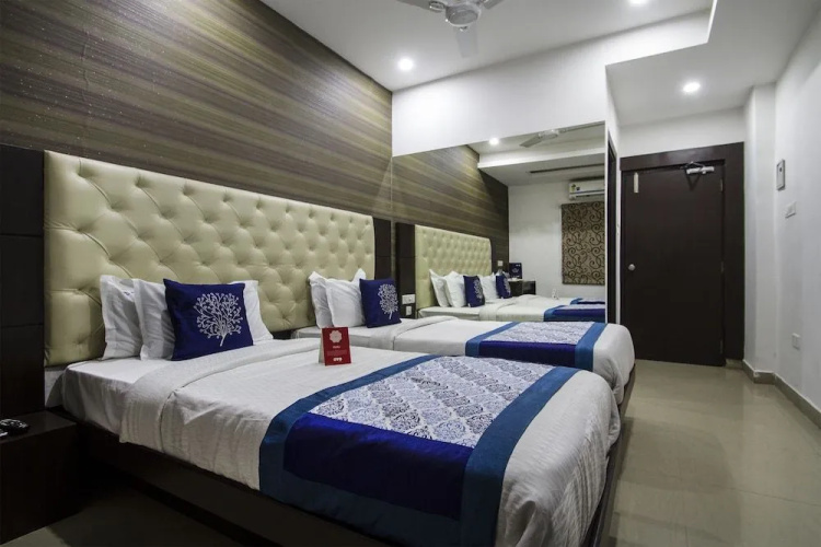 Hotel Aditya Homes