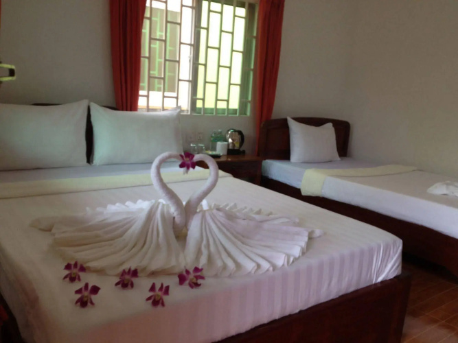Relax Bungalows