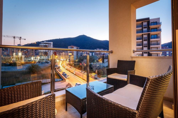 Lux apartman centar Budva