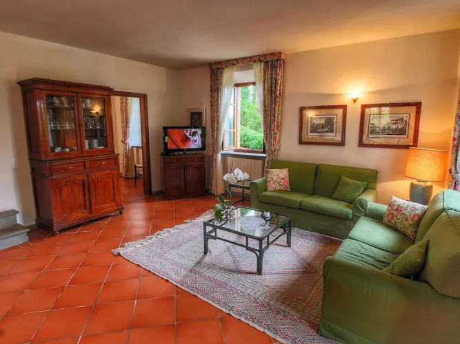 Holiday Home for 8 Guests