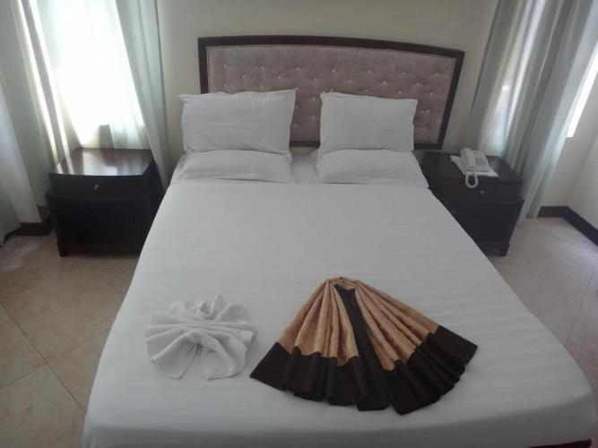 Victoria Palace Hotel