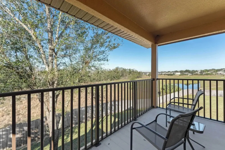 4 BDR in Regal Palms Resort!