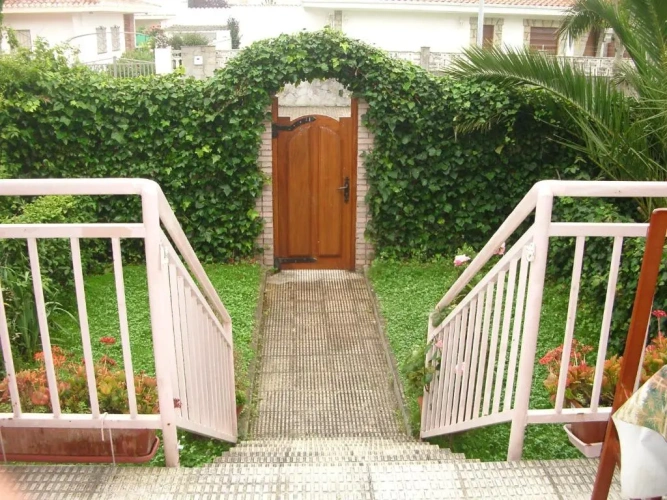 3 Bedrooms Cottage