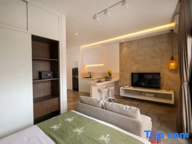 Deluxe Double Studio with balcony