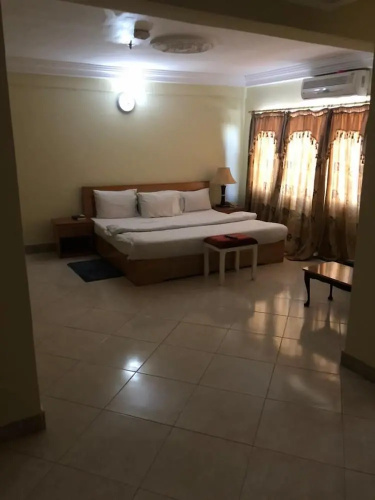 Animens Hotel Takoradi
