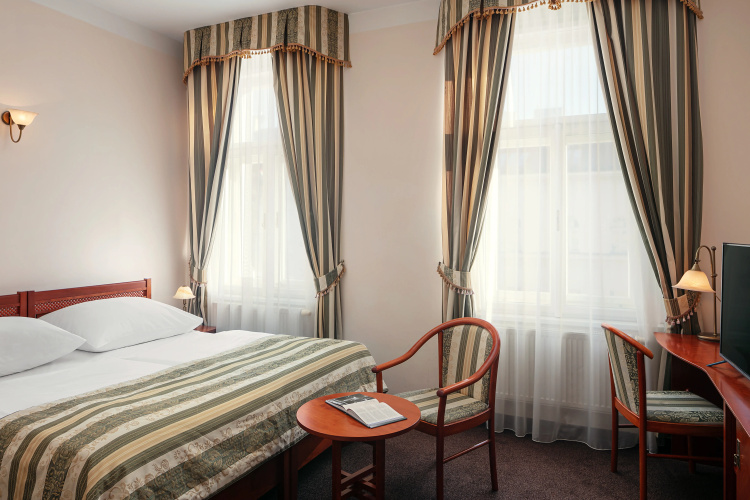 Amigo City Centre Hotel