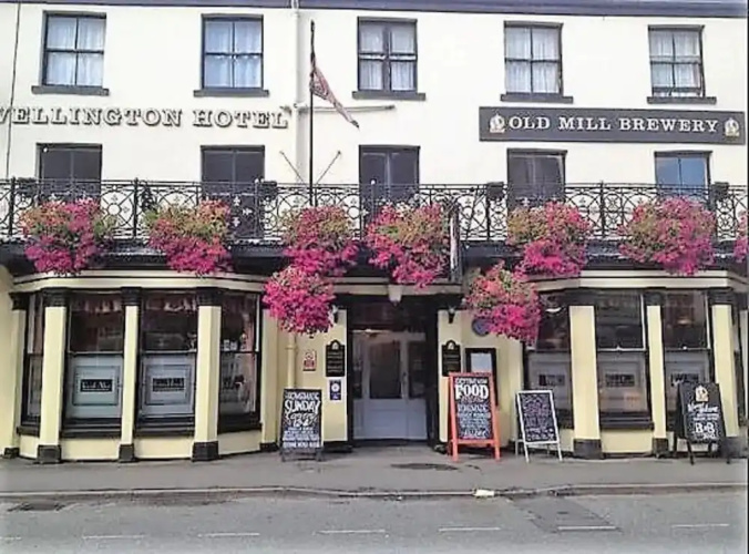 Wellington Hotel