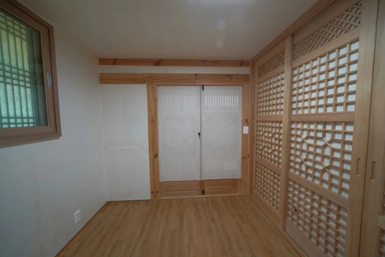 Hanok 1st Street