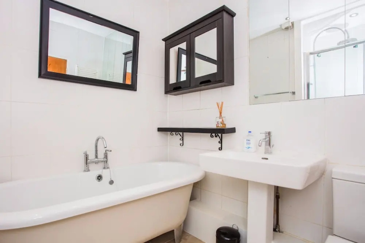 Comfortable Bright & Spacious 2 Bed Central London