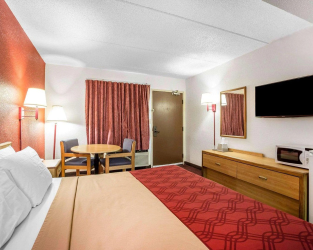 Econo Lodge Jonesboro - Atlanta South