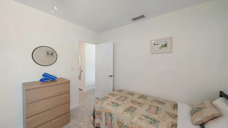 Siesta Treasure #3 2 Bedroom Condo