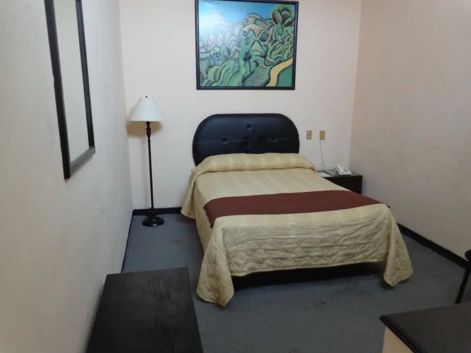 Hotel Bugambilias