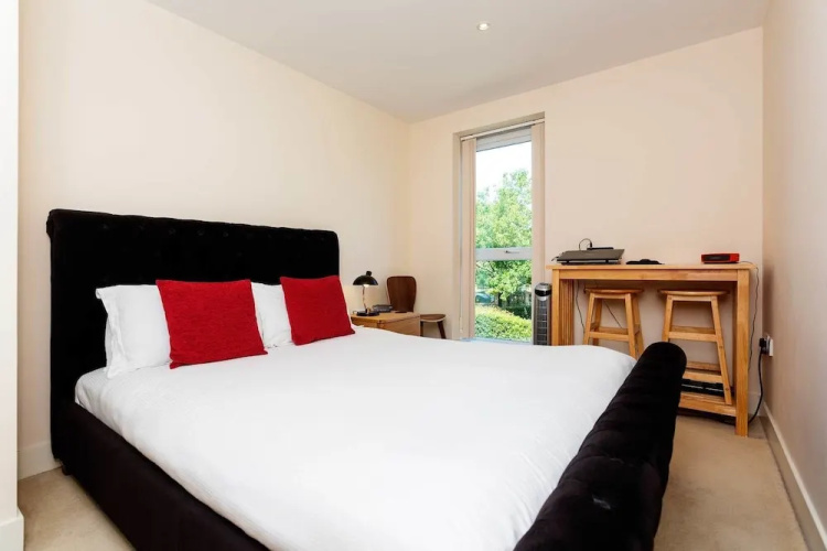 West London Pad