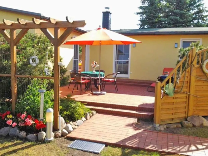 2 Bedrooms Cottage