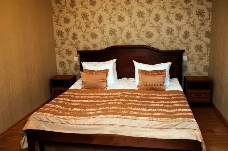 Viden Hotel