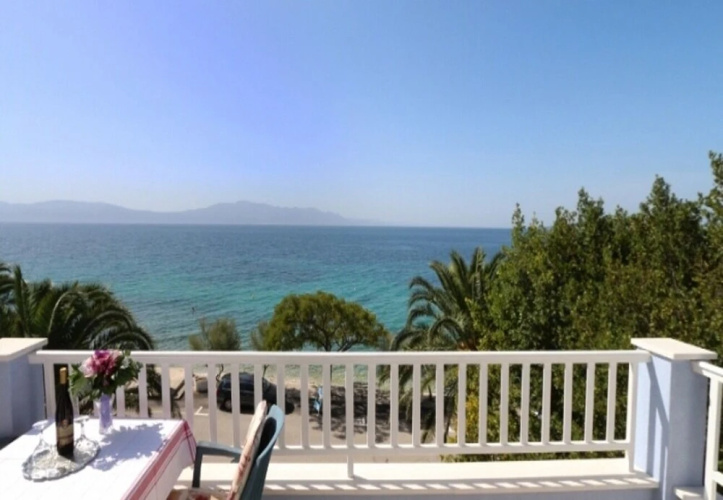 Tomo - 10 m From Beach - A1