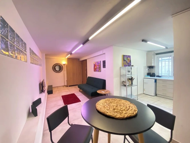 Economy Double Studio