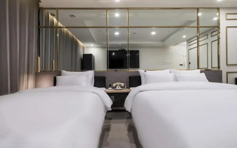 Premium Twin room
