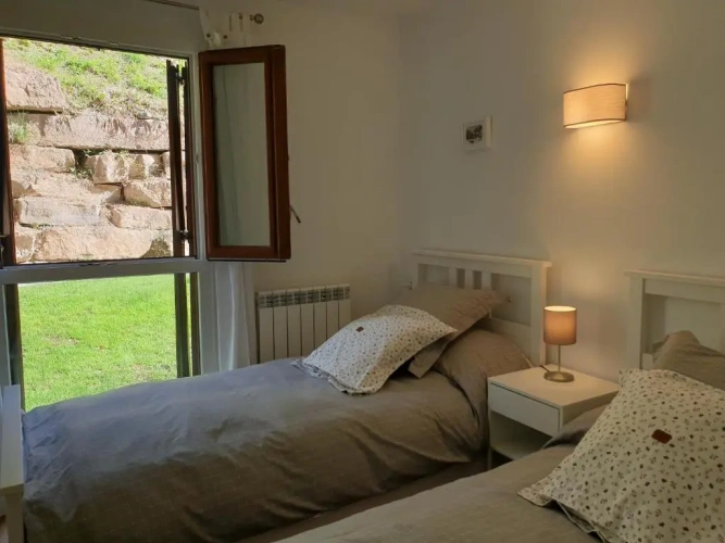 3 Bedrooms Apartment