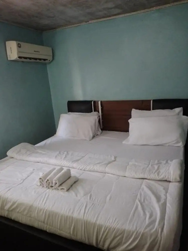 Nippon Diamond Suites