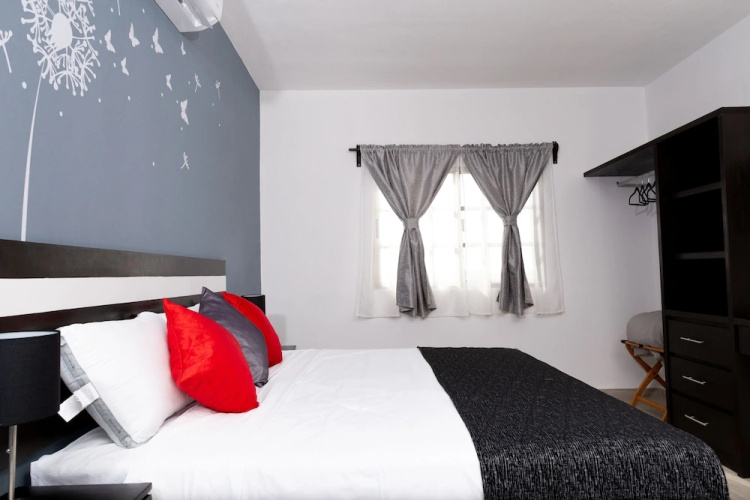 Santa Fe Studios and Suites by the Spot