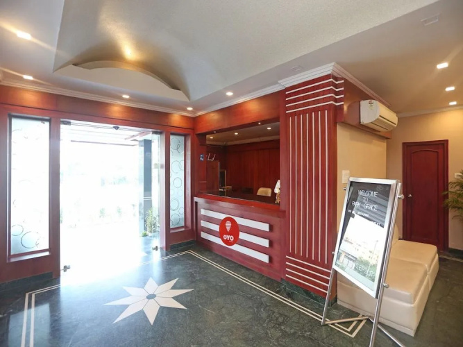 OYO 9537 Hotel Park Grace