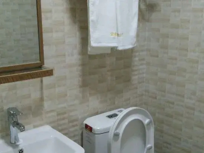 Junyuan Business Hotel