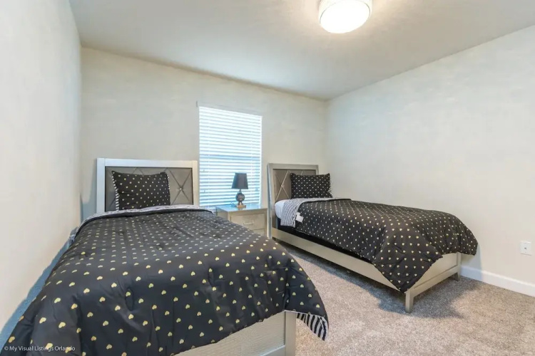 Lovely 4 Bed3 Bachampions Gatepool