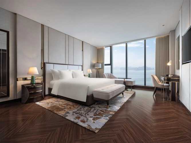 1 Bedroom Suite with bay view