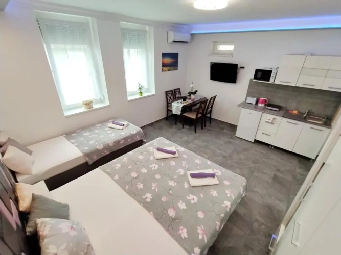 Superior Apartment