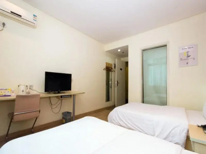 7 Days Inn