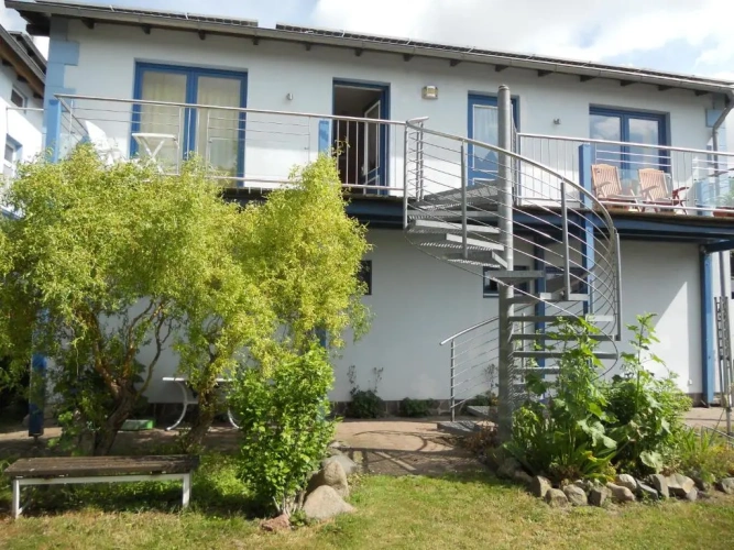 2 Bedrooms Apartment with balcony