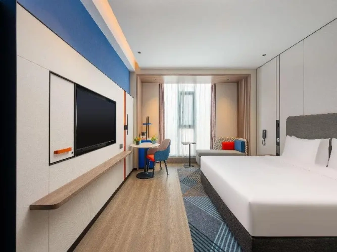 Standard Double room with city view